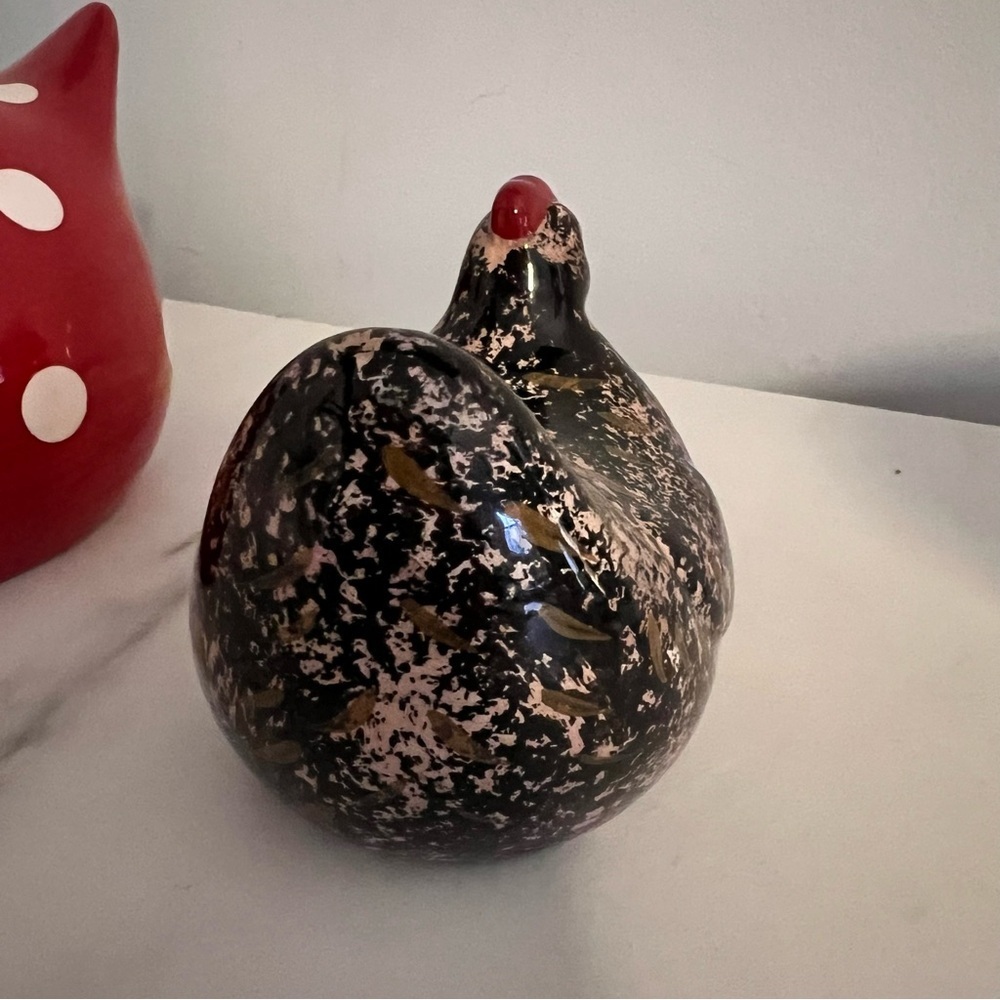 Vintage La Dolce Vita Hen Red Dot Black Spongeware Roosters Country - Picture 3 of 9